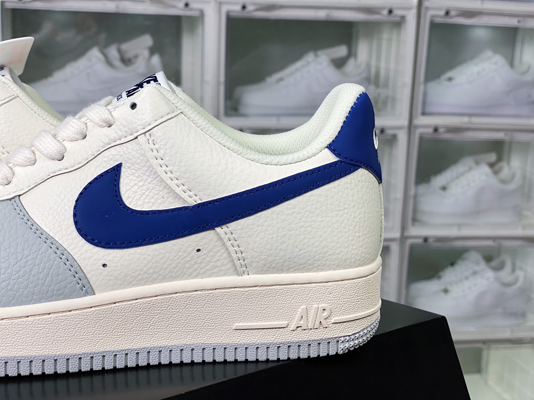 200  Air Force 1’07 LV8” Beige/Grey/Navy”空军一号经典低帮板鞋“皮革米白浅灰深蓝”CT5566-033