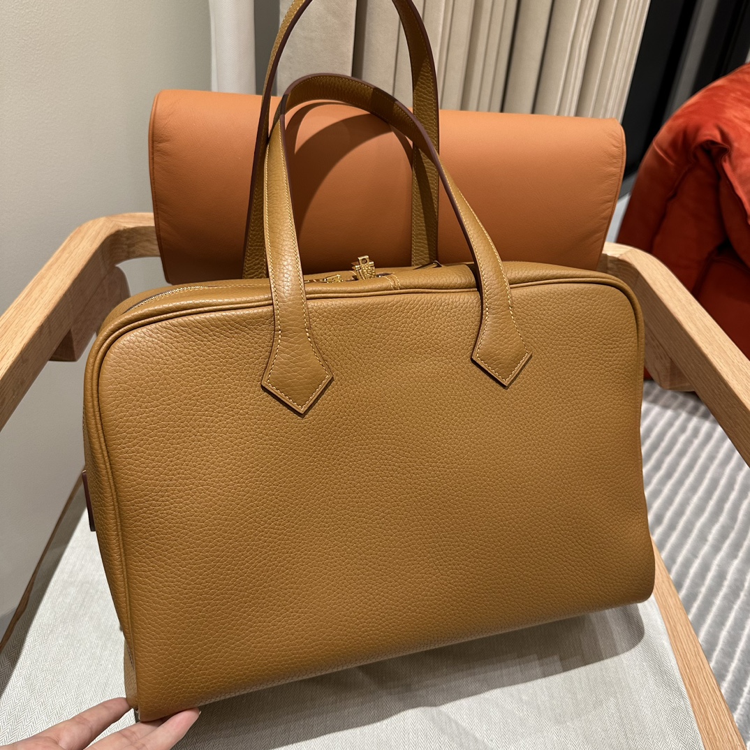 Hermès Victorylia 35cm (Sesame)