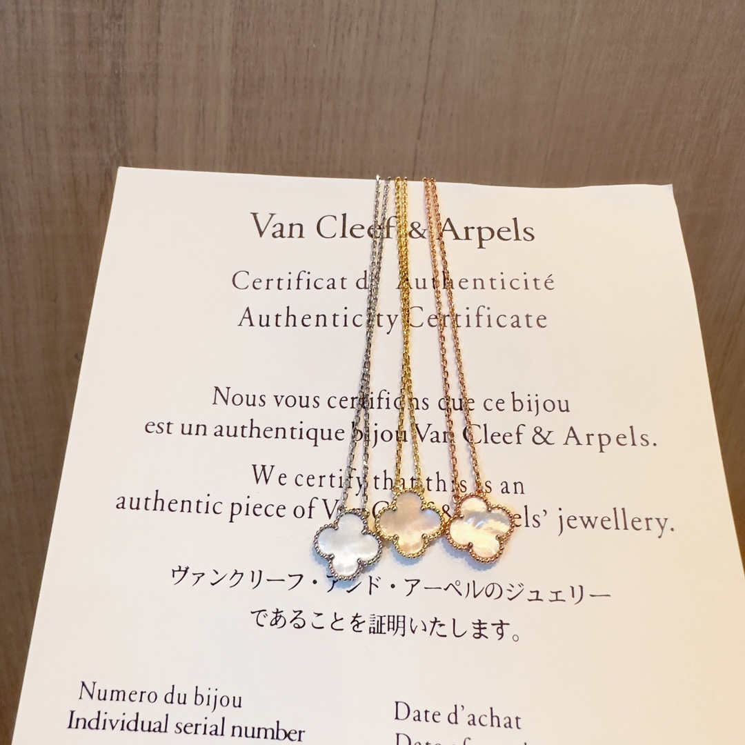 China Replica VCA Jewelry VCAES0403-3639