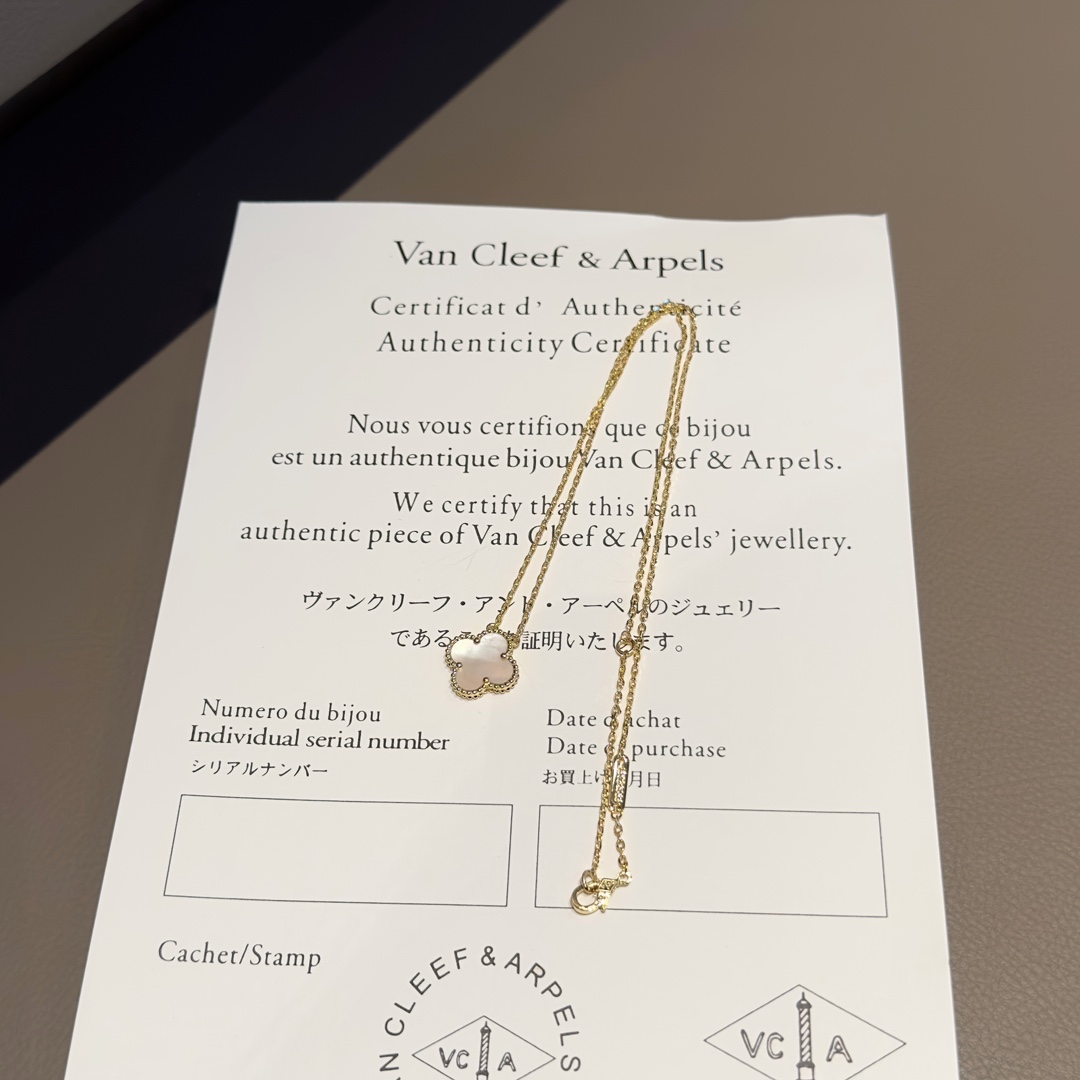 China Replica VCA Jewelry VCAES0403-3639