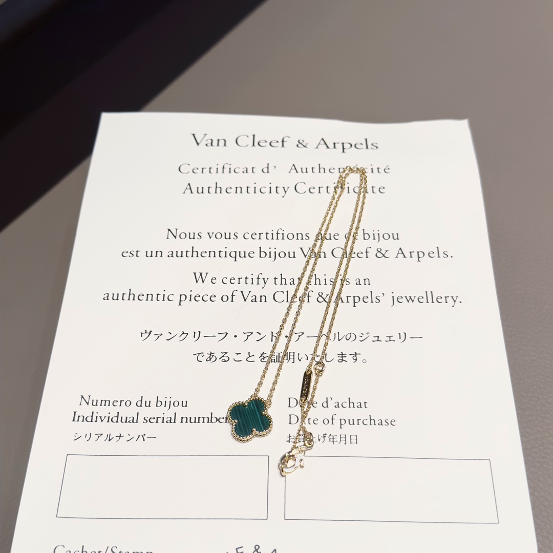 China Replica VCA Jewelry VCAES0403-1462