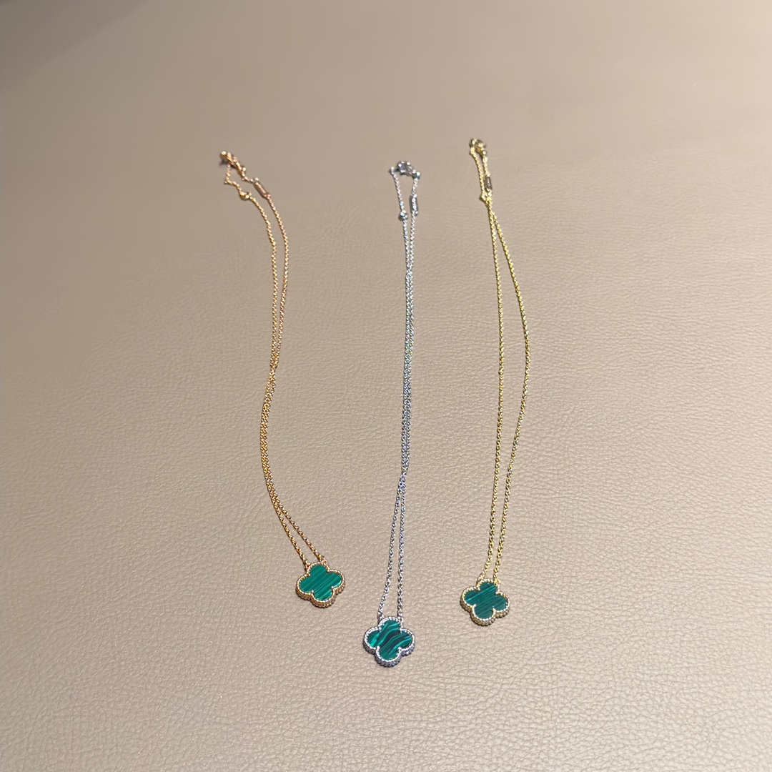 China Replica VCA Jewelry VCAES0403-1462