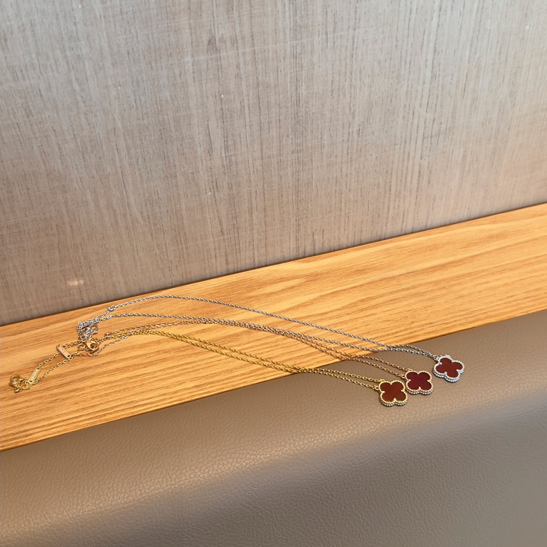 China Replica VCA Jewelry VCAES0403-3515