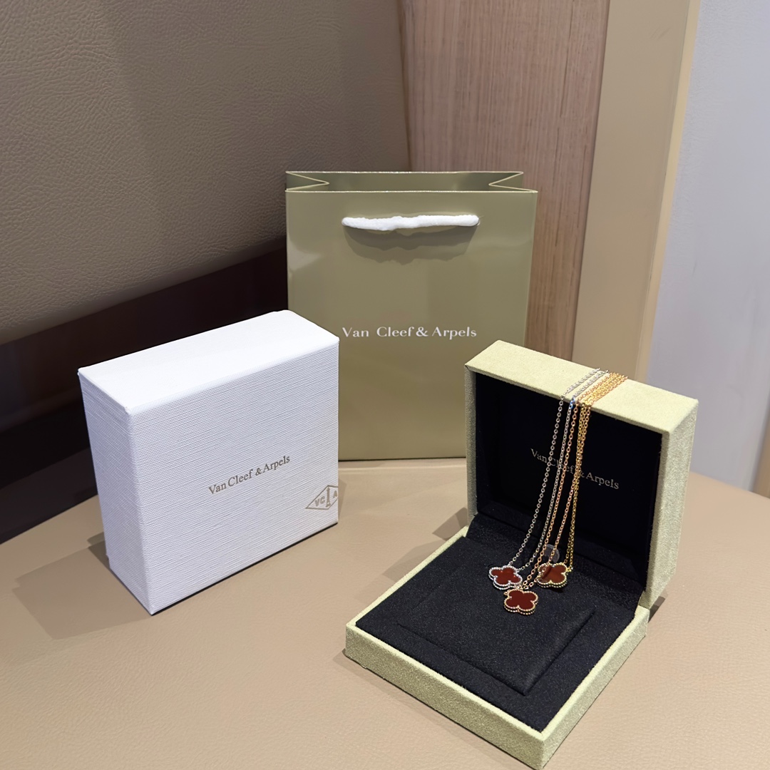 China Replica VCA Jewelry VCAES0403-3515