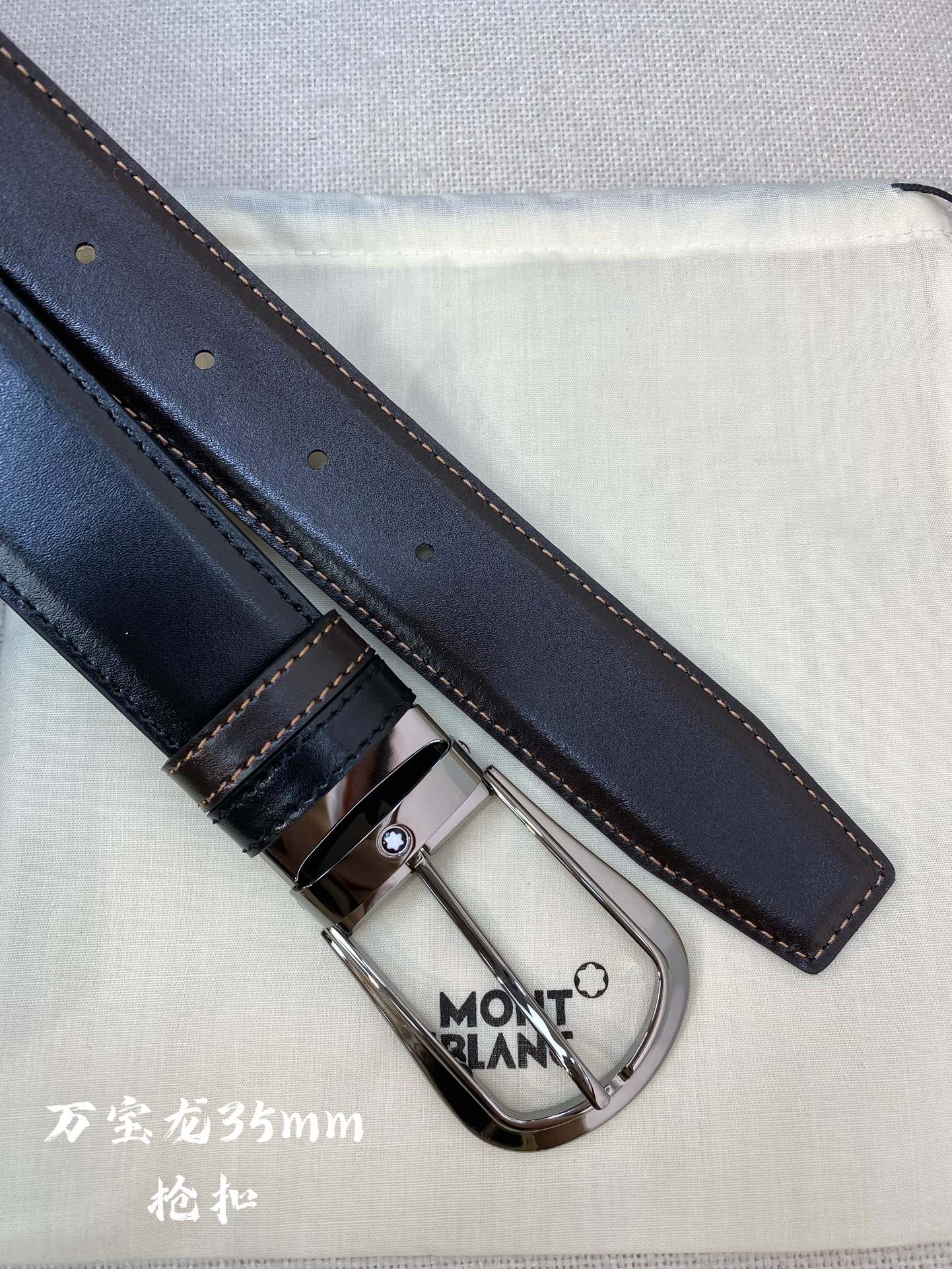 Montblanc万宝龙宽3.5cm采用头层牛皮精品针式扣头自由裁剪商务休闲皮带