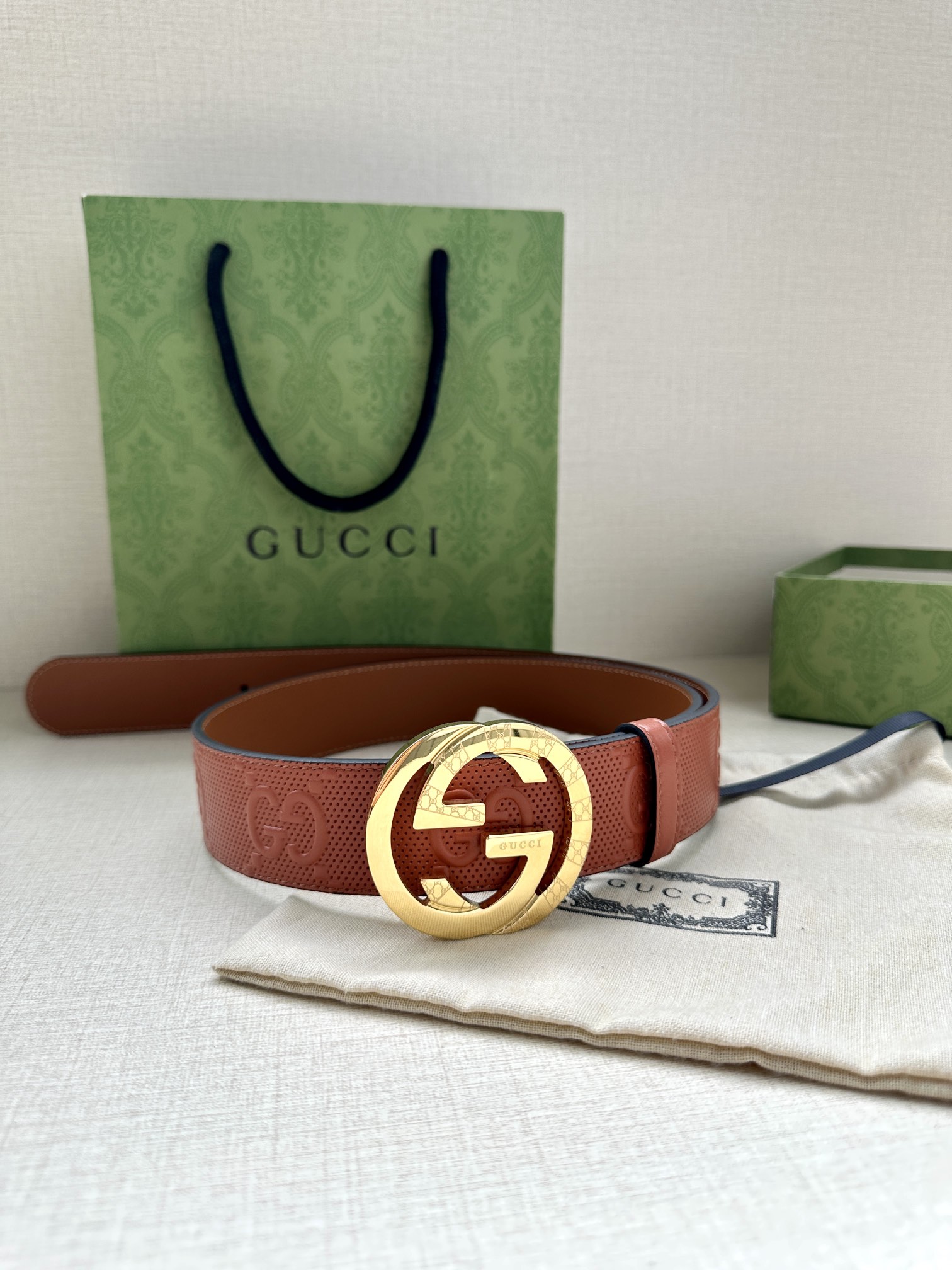 GUCCI宽度4.0cm这款单品将品