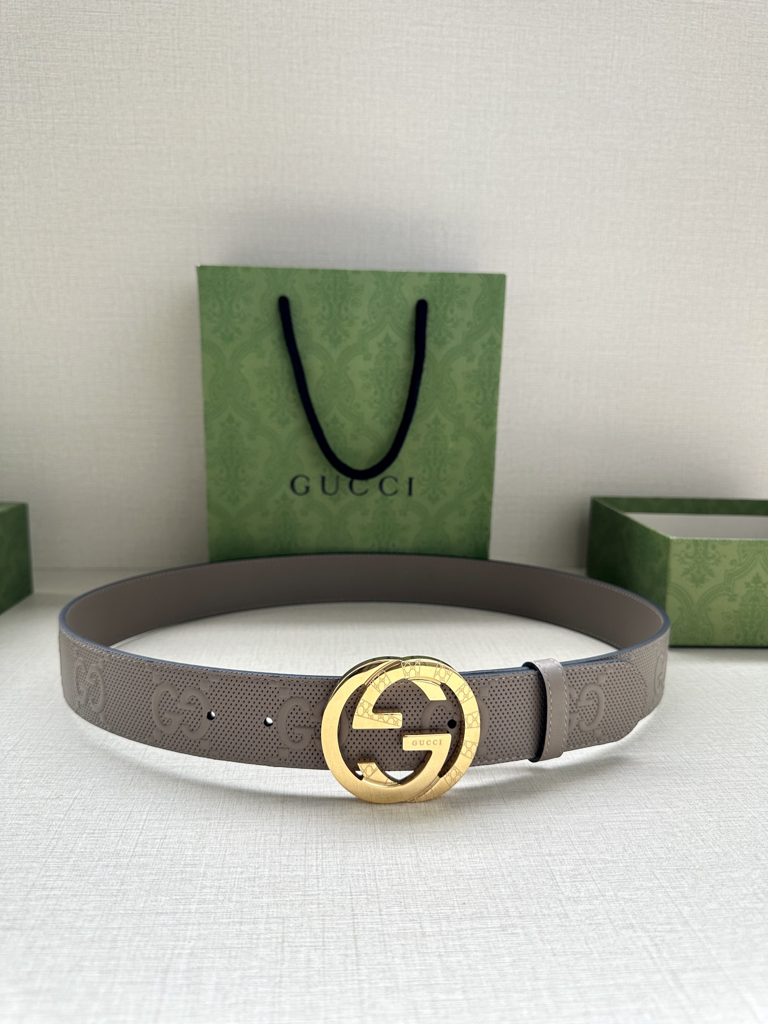 GUCCI宽度4.0cm这款单品将品