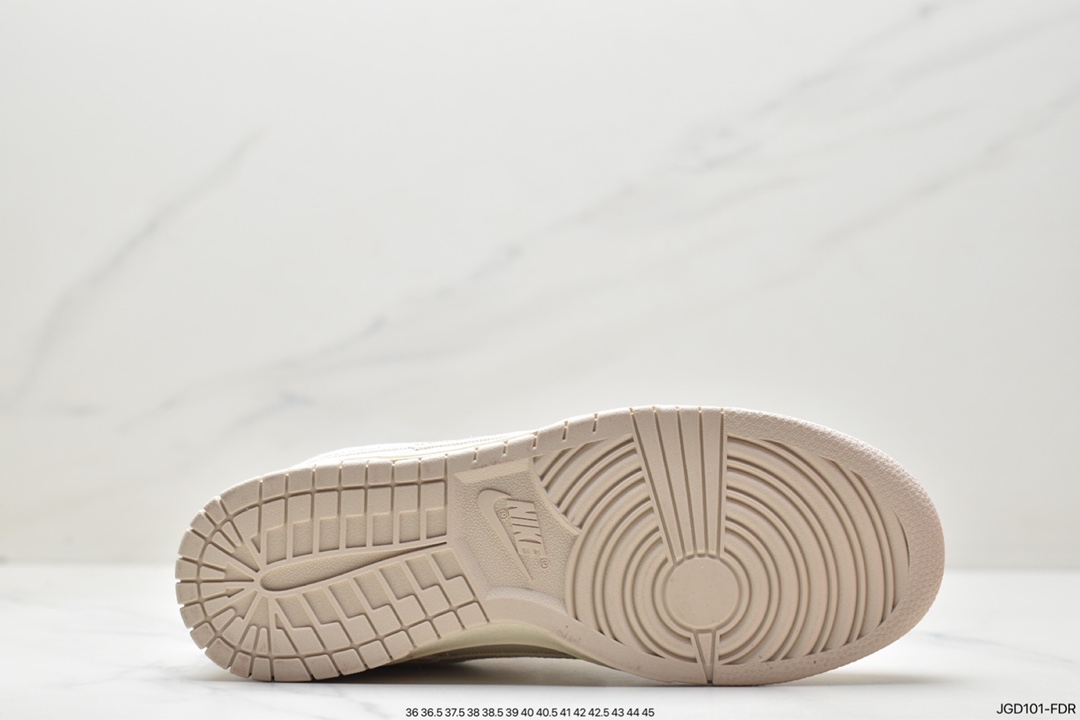 180 耐克Nike SB Dunk Low”Light Orewood Brown”扣篮系列低帮板鞋“帆布米白红十字绣”DV0834-100