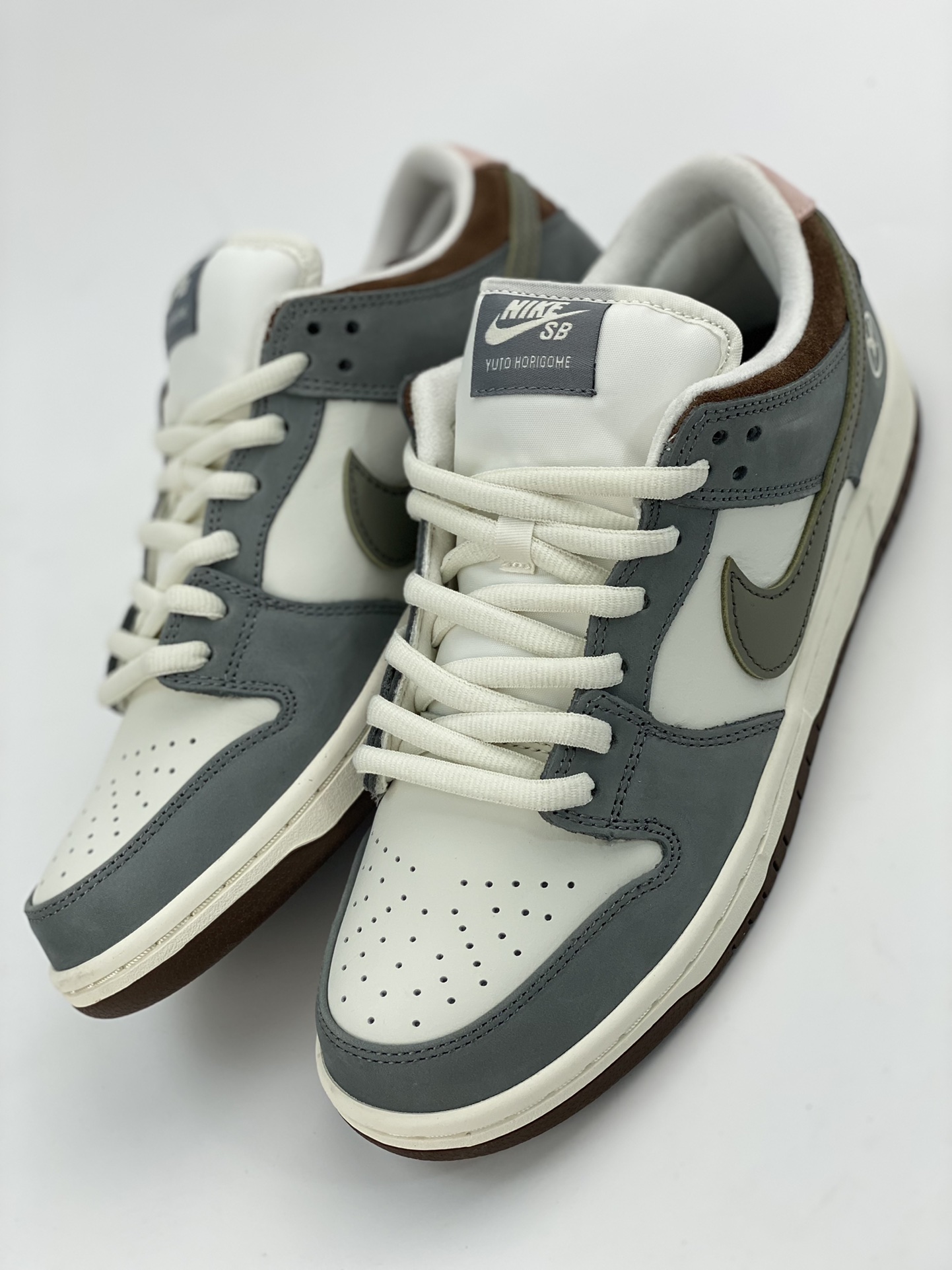 Nike Dunk Low Yuto Horigome joint gray and white feathers FQ1180-001