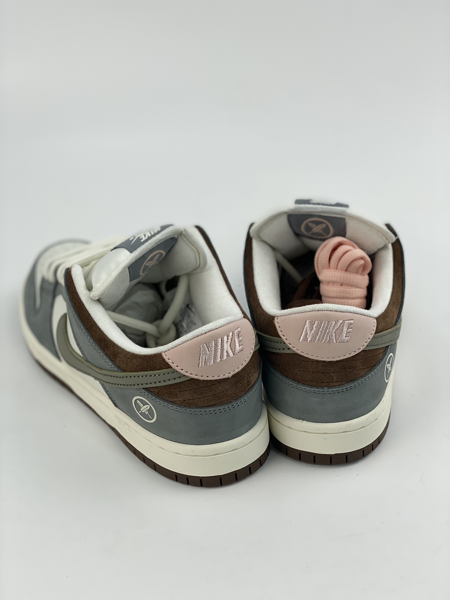 Nike Dunk Low Yuto Horigome joint gray and white feathers FQ1180-001