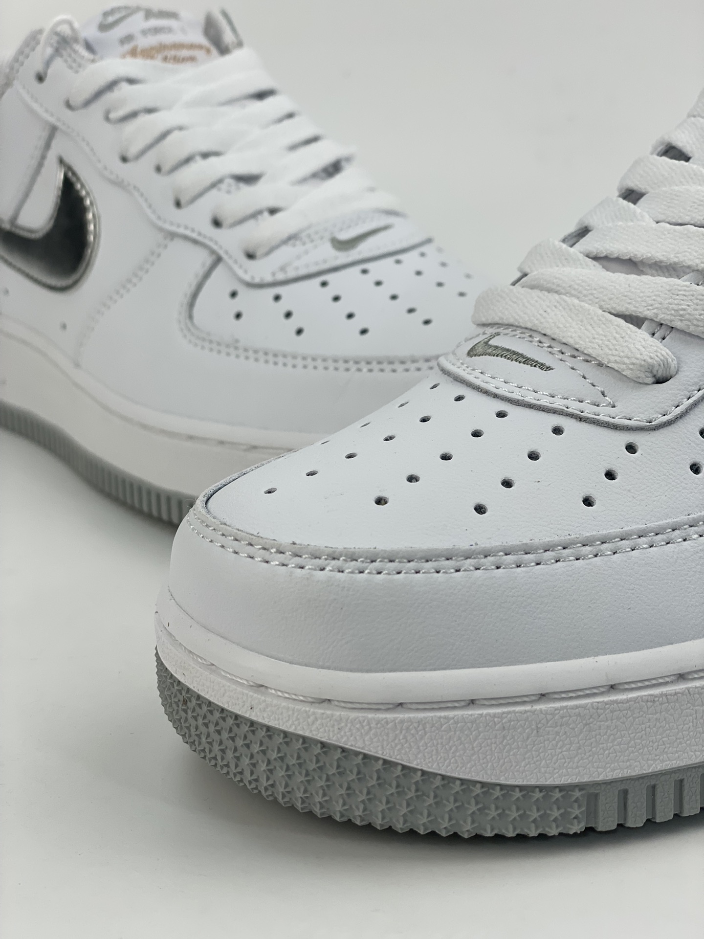 Nike Air Force 1 Low 07 White Silver DZ6755-100