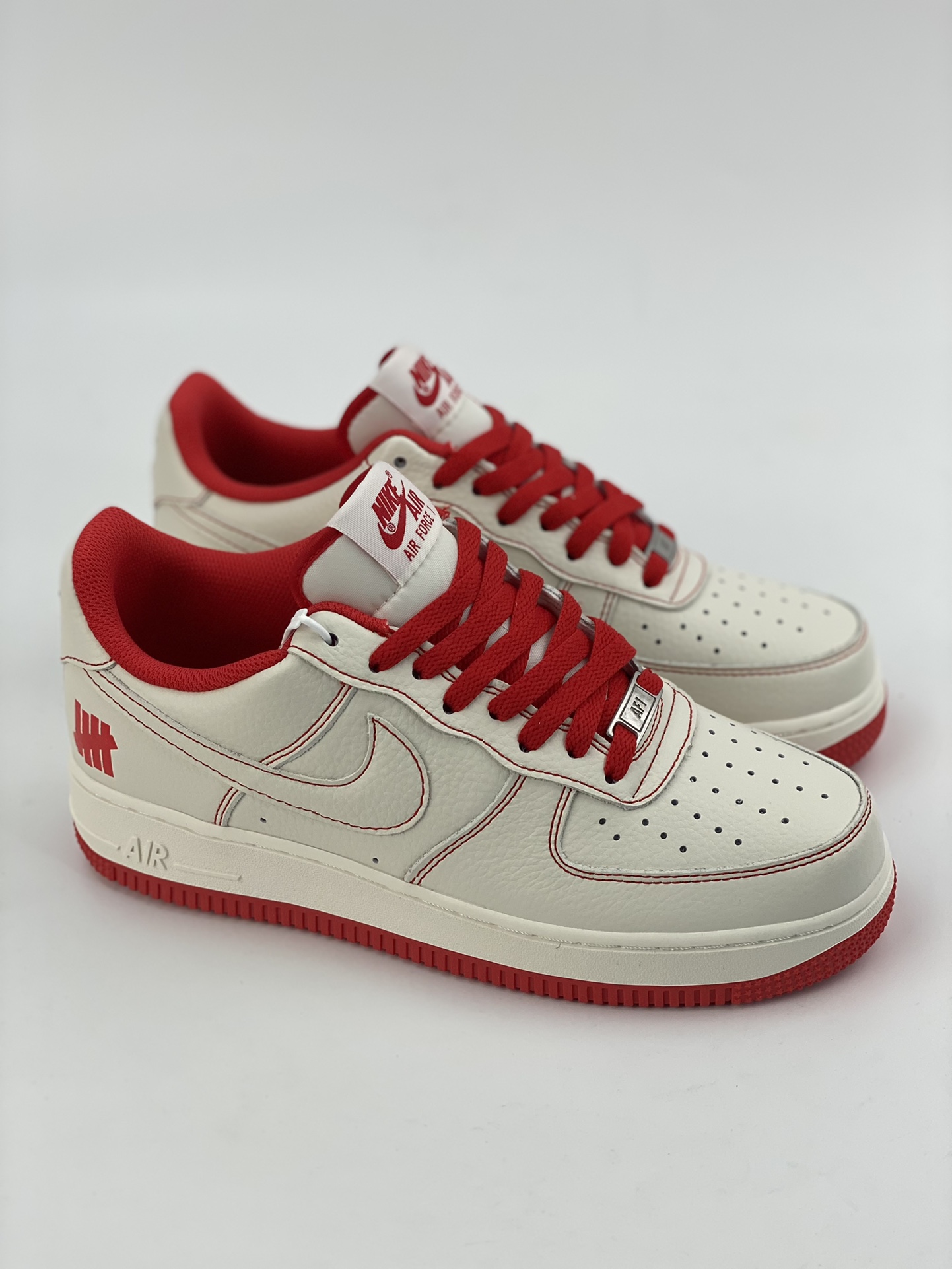 Nike Air Force 1 Low 07 Undefeated Five Stripes UN1315-801