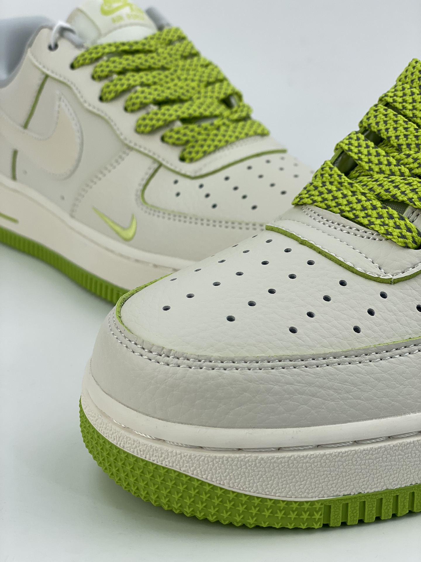 Nike Air Force 1 Low 07 Light White Green Apple Green DD9915-699