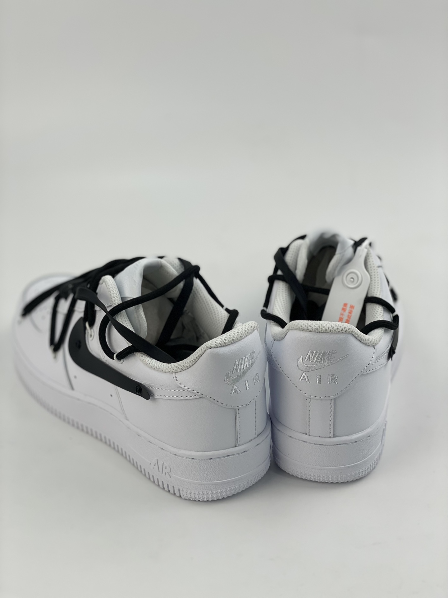 Nike Air Force 1 Low 07 Black and White Lace-up CW2288-111