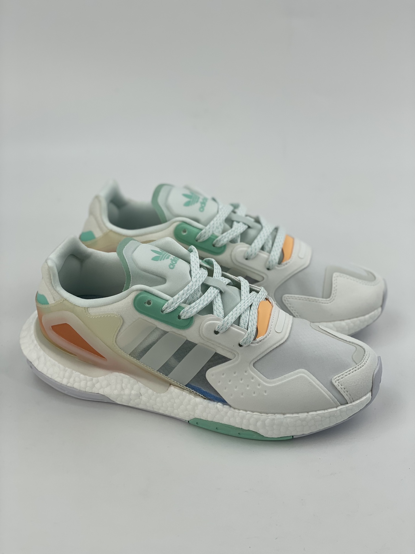 Adidas Day Jogger Night Walker II GW4910