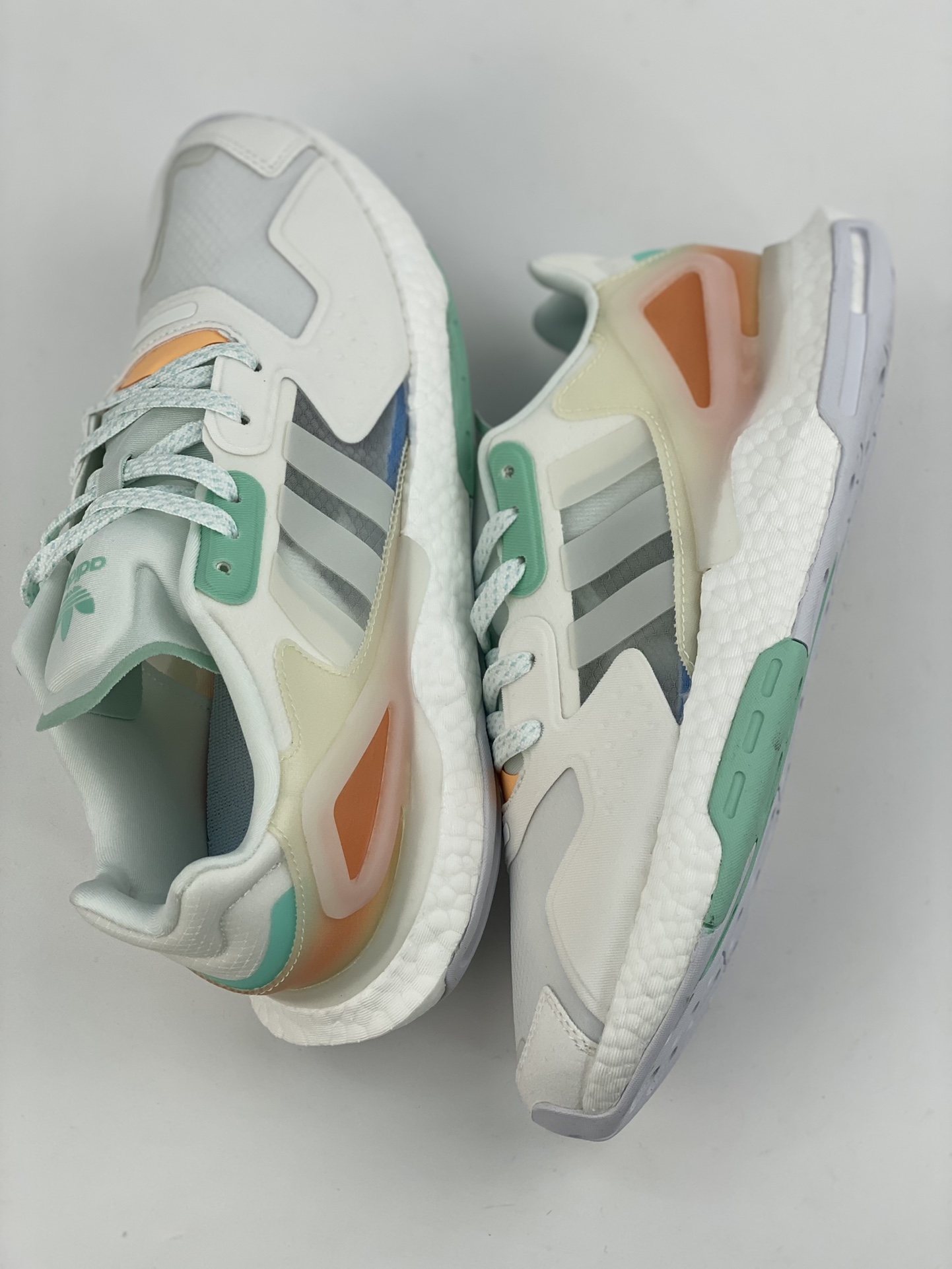 Adidas Day Jogger Night Walker II GW4910