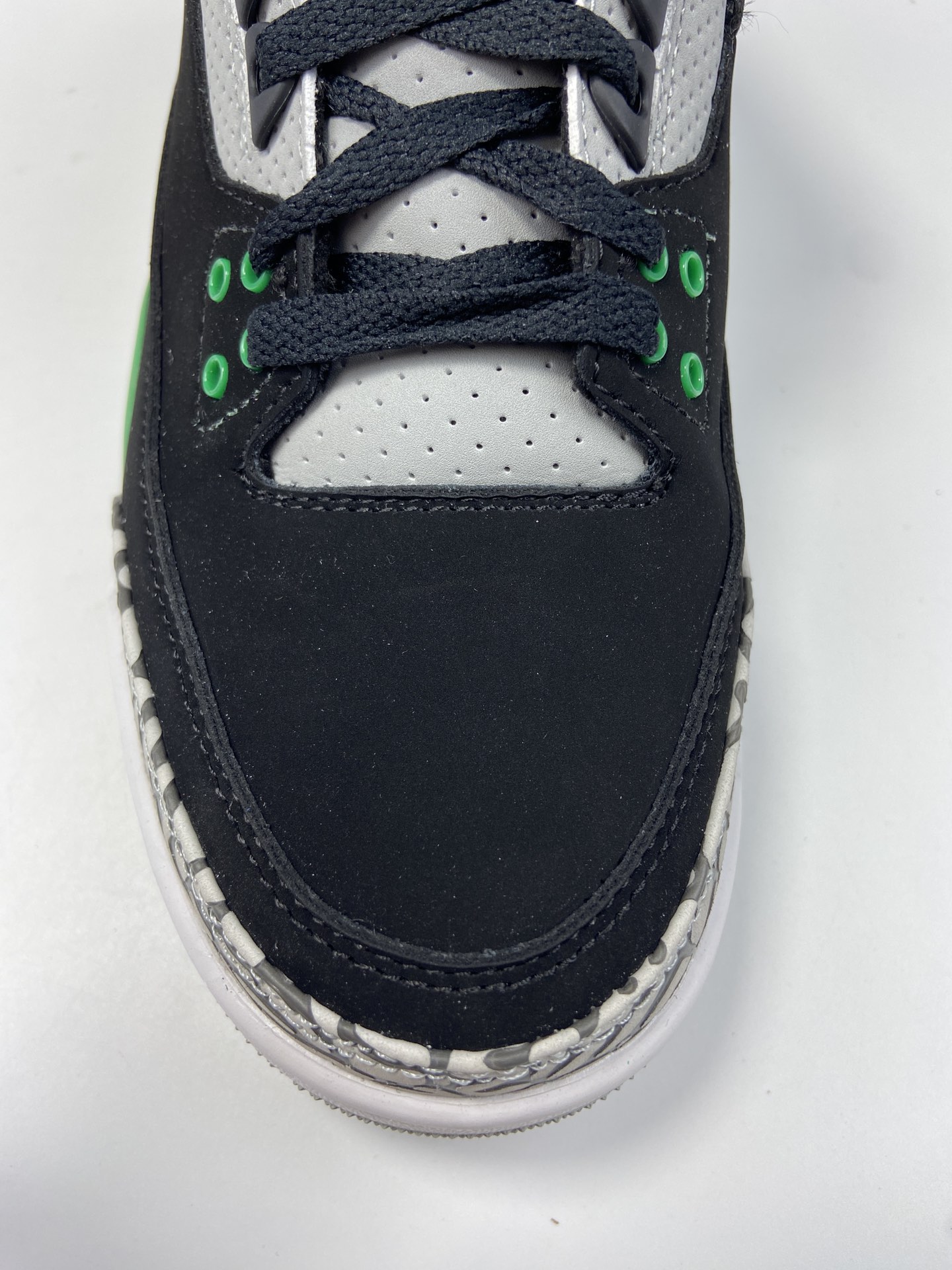 AJ3黑绿鞋码36-47.5总裁R版