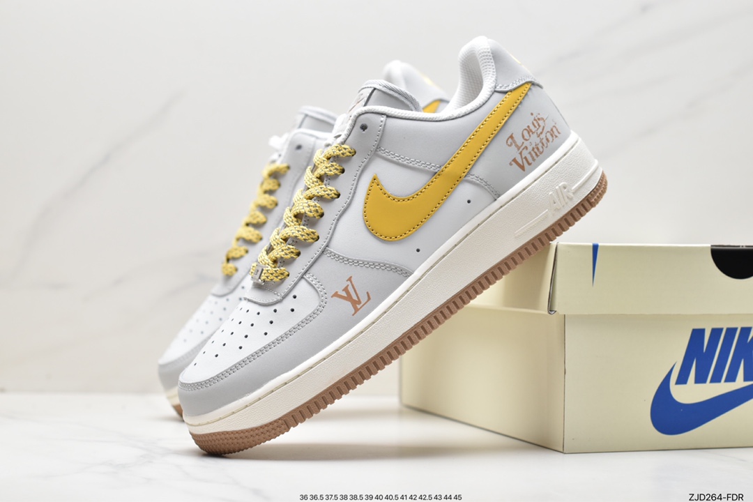 240 Air Force 1 '07 Low 空军一号休闲板鞋 HX123-006