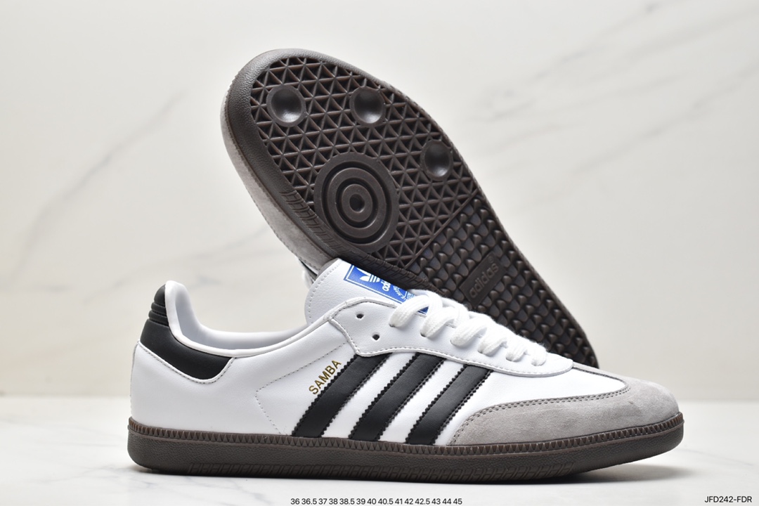 Samba OG FT Sneakers B75806 This Samba shoe showcases high-quality craftsmanship