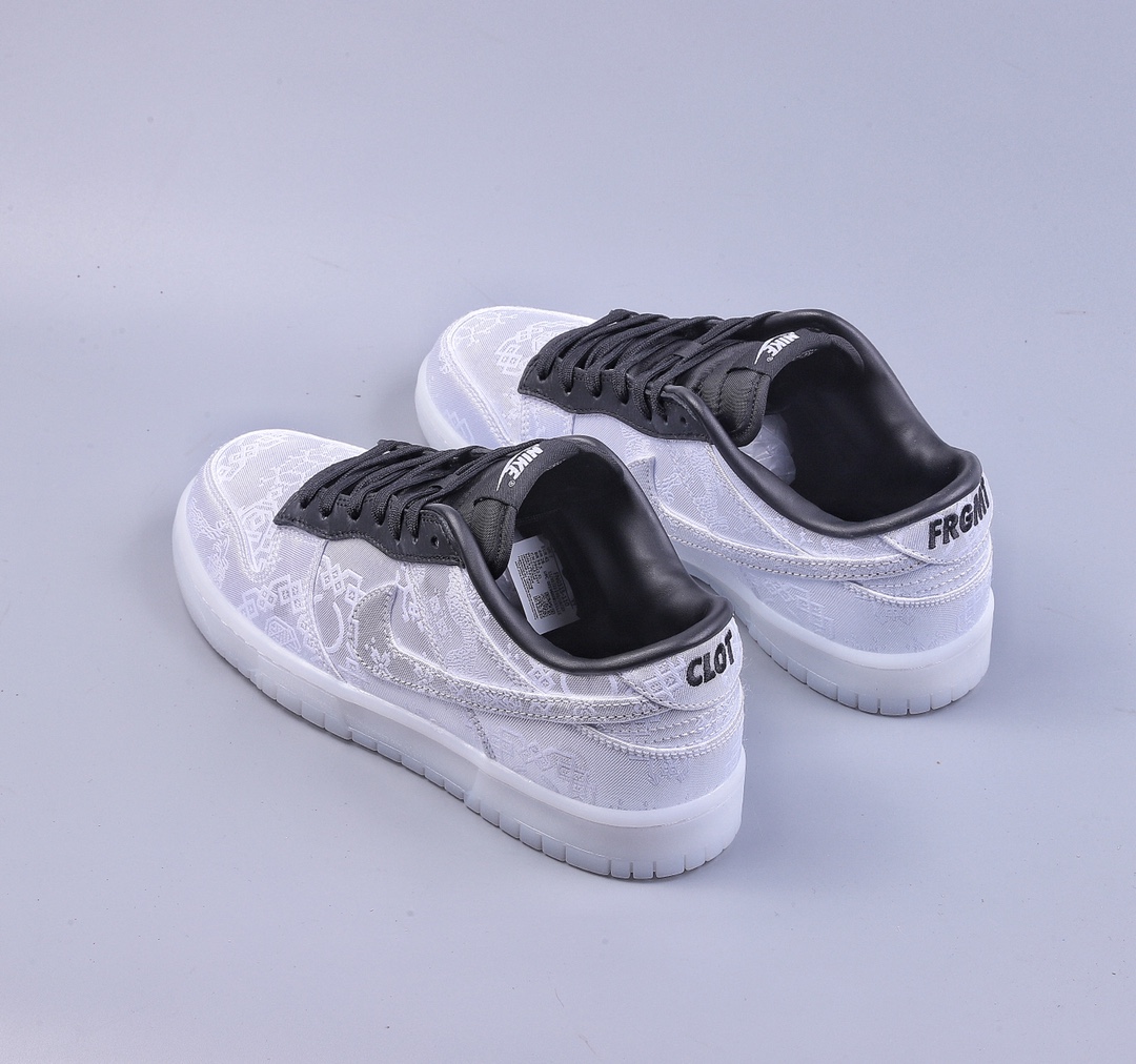 360 YH Fragment Design x CLOT x Nike Dunk Low 三方联名闪电白丝绸 FN0315-110