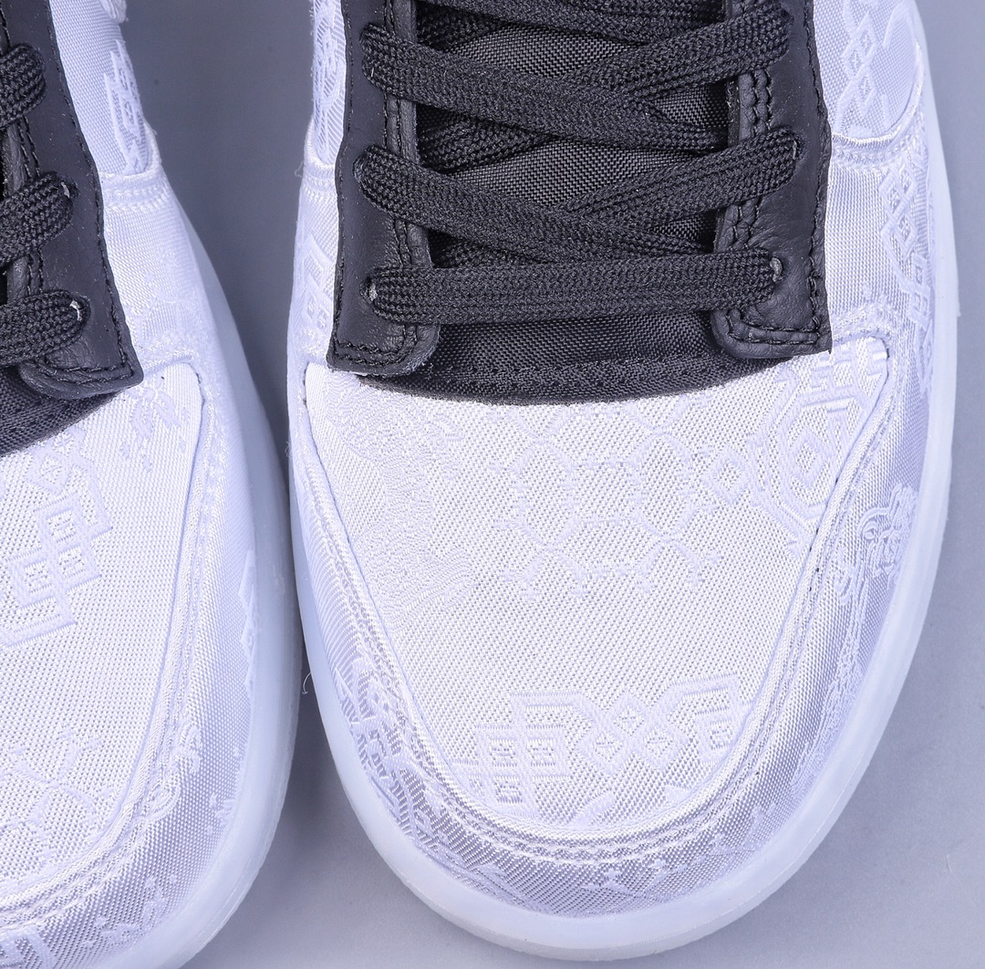 360 YH Fragment Design x CLOT x Nike Dunk Low 三方联名闪电白丝绸 FN0315-110