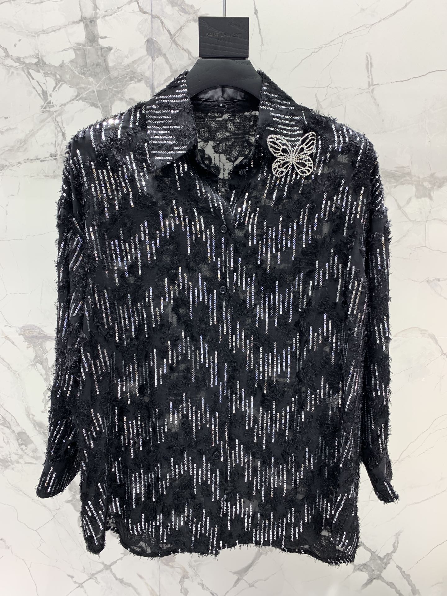 Блуза Saint Laurent черная с пайетками и брошью