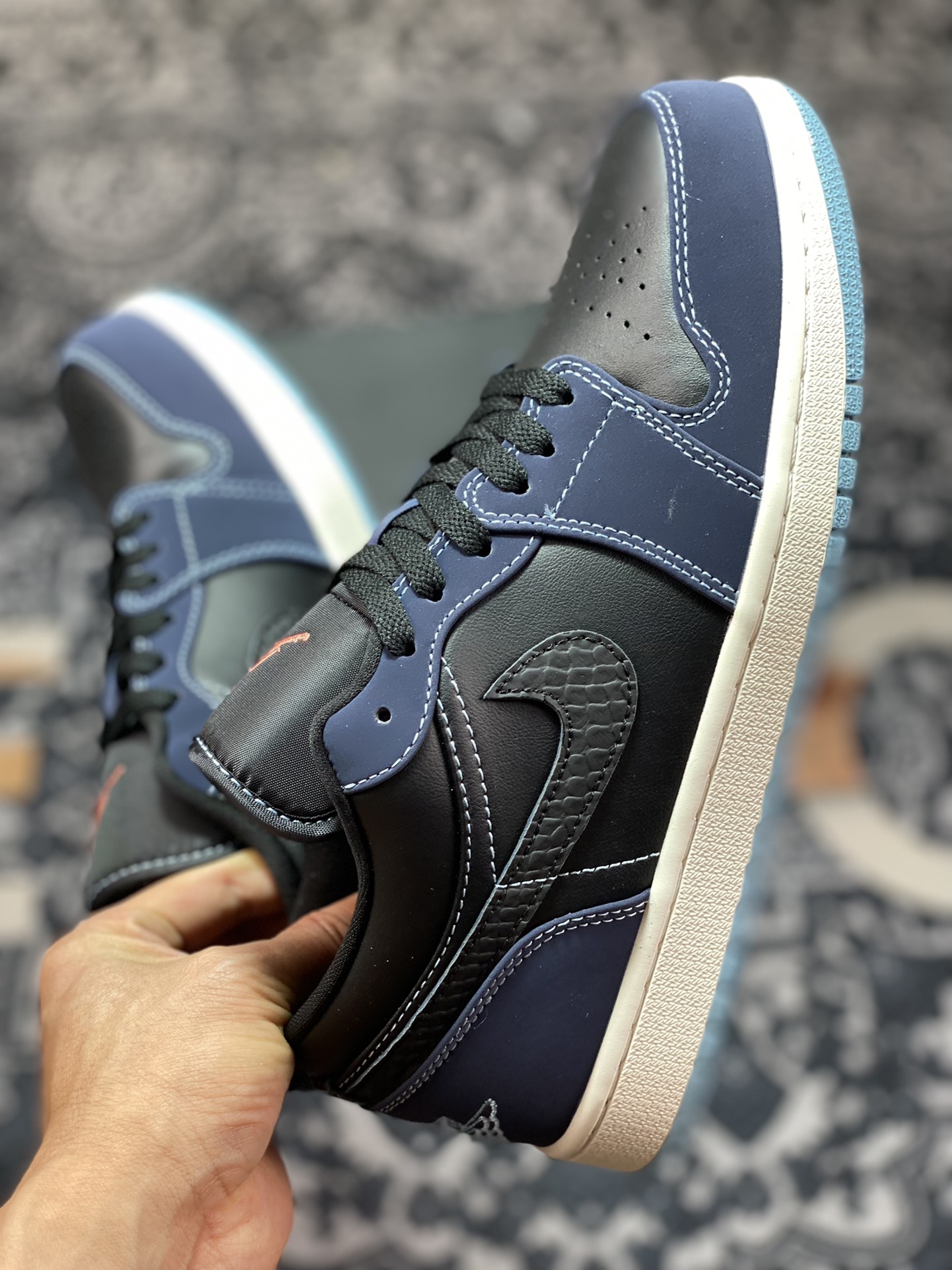 Air Jordan 1 Low Black Blue FJ5478-010