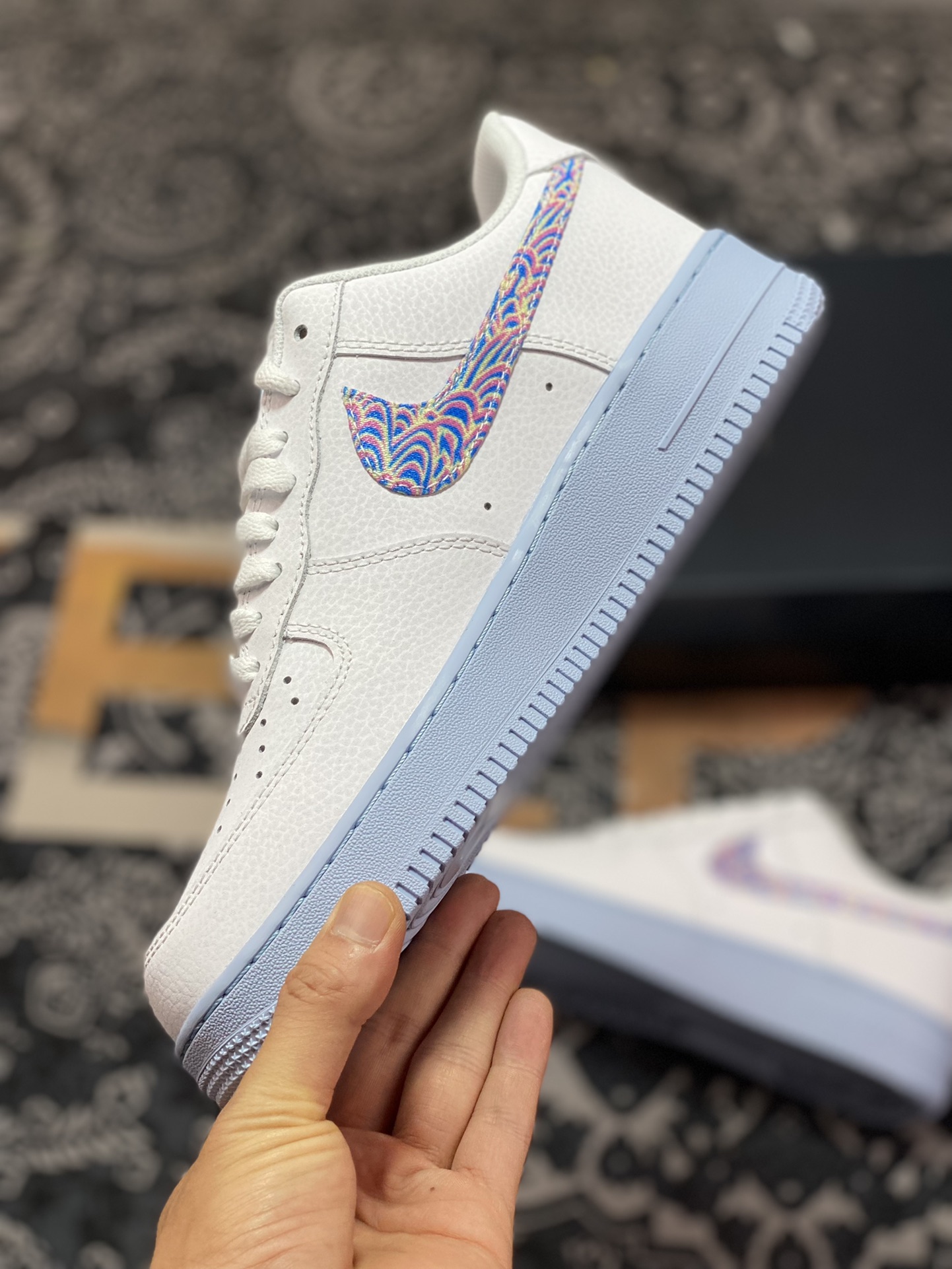 200 Nike Wmns Air Force 1 Low"White/Red"空军一号经典低帮板鞋“皮革白氢蓝”CZ0377-100