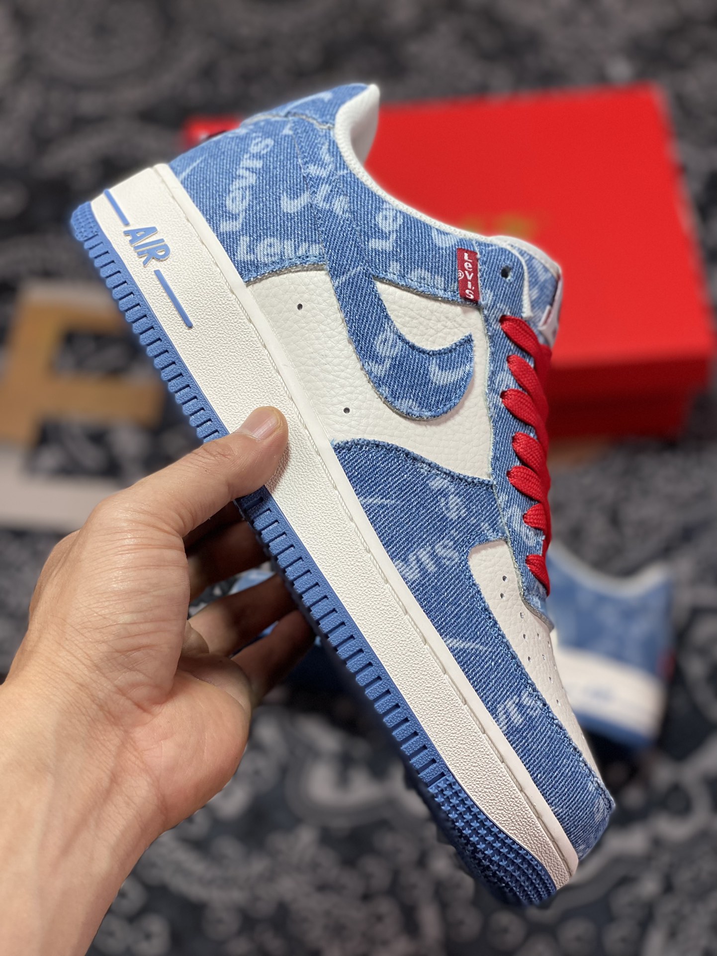 240 Levi's x Nike Air Force 1 07 Low"Exclusive Denim"空军一号板鞋 VT5698-568