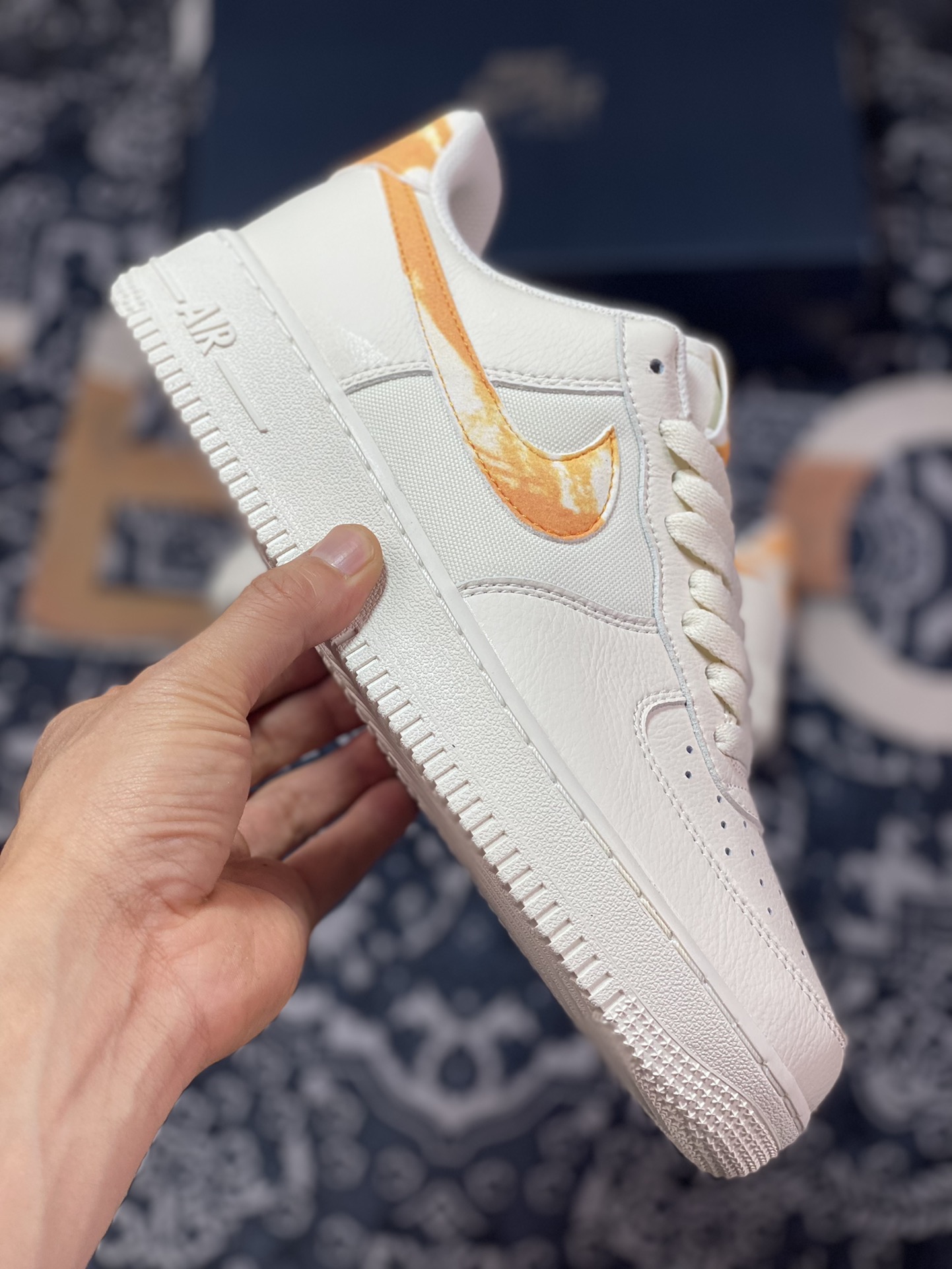 200 Nike Air Force 1’07 Low"Orange Streak"空军一号板鞋“奶白橙刷漆条纹”FN3419-100