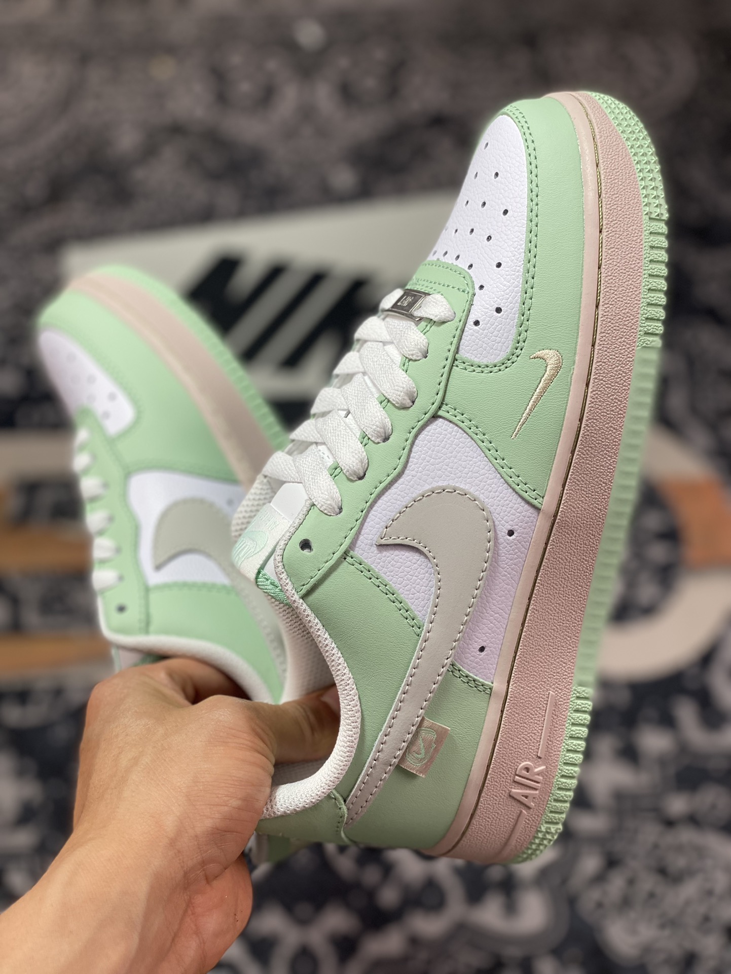 240 Nike Air Force 1 '07 Low QS"Matcha Green/White/Mini Swoosh"空军一号板鞋“拼接抹茶绿白小钩”DB3301-099