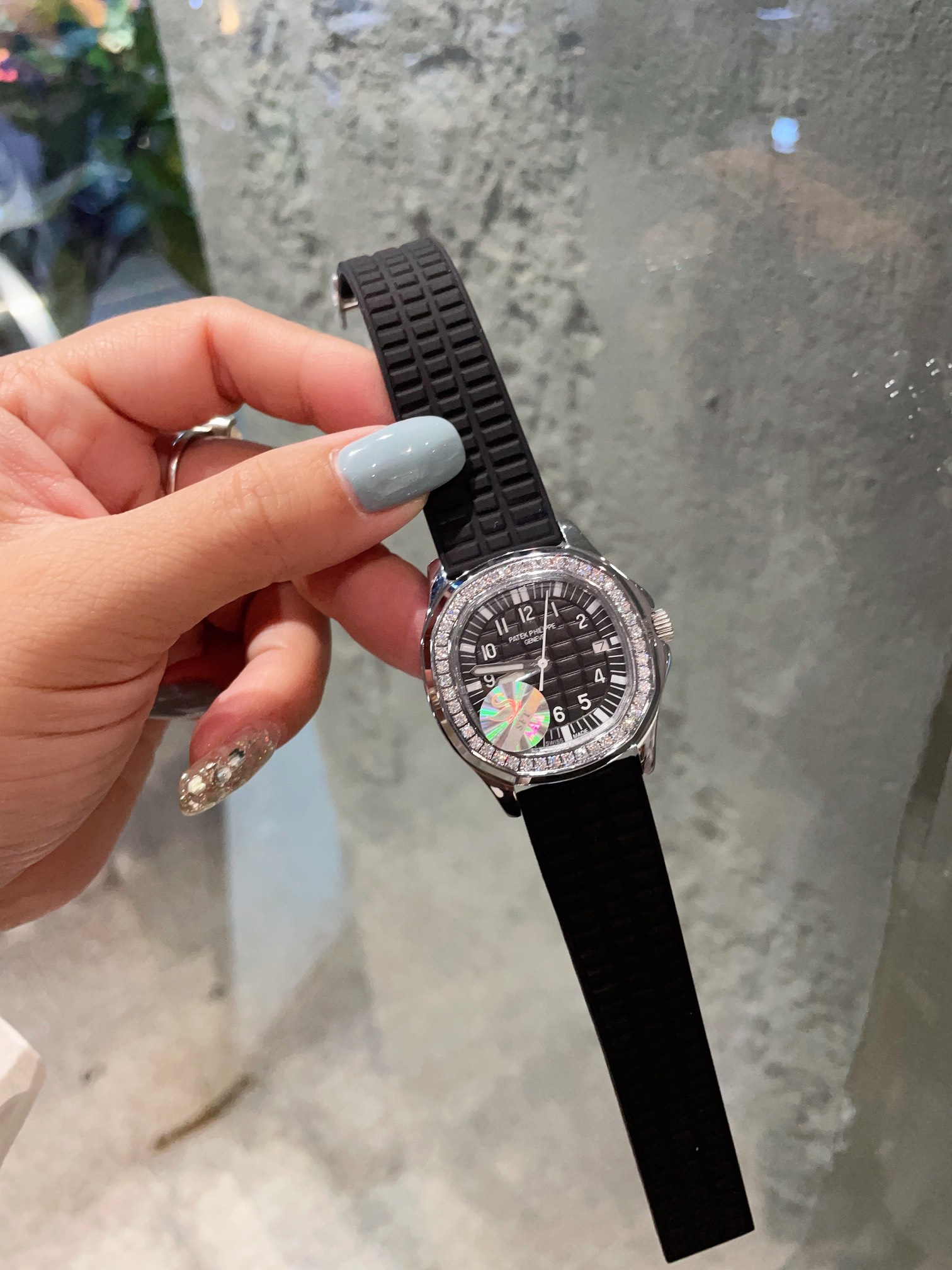 Exquisite Platinum Beads with Shell Grenades, 36mm Stone – Stunning Sale Item - 图片 2