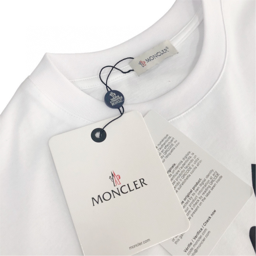 170 - MONCLER/蒙口卡通LOGO奔跑休闲短袖 T恤