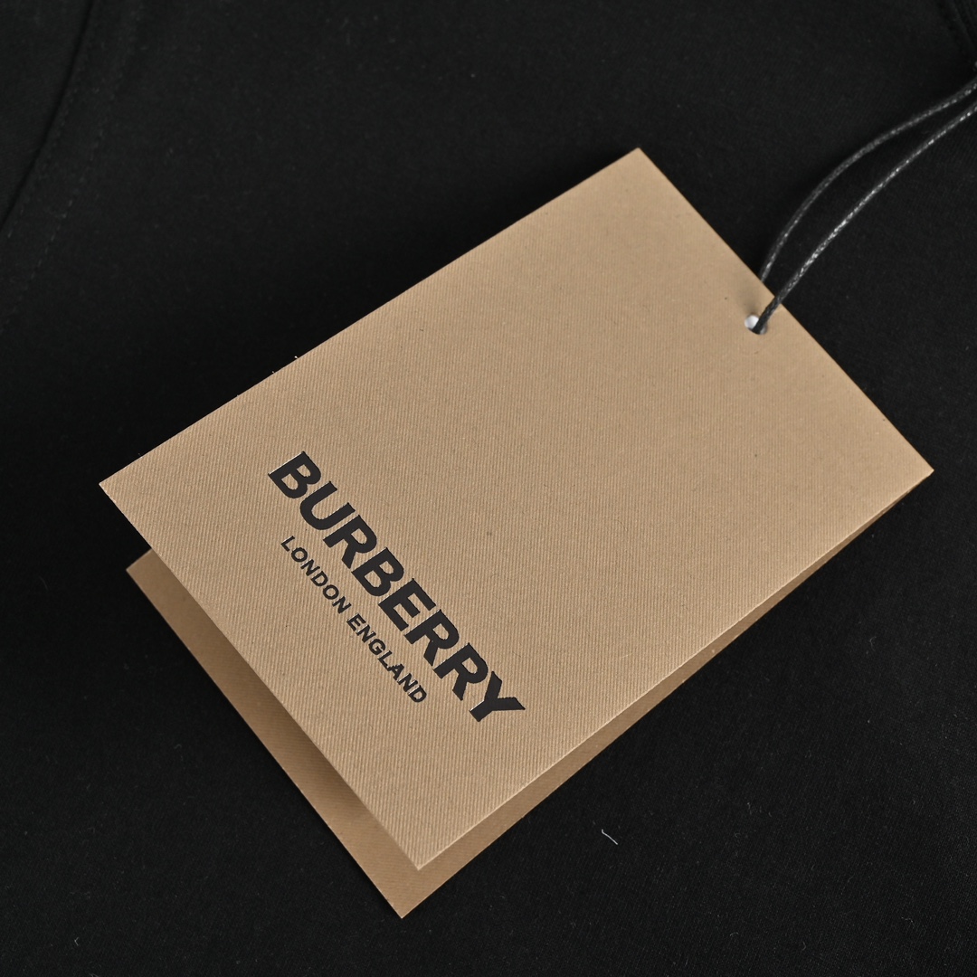 Burberry/巴宝莉 侧边格纹拼接短袖