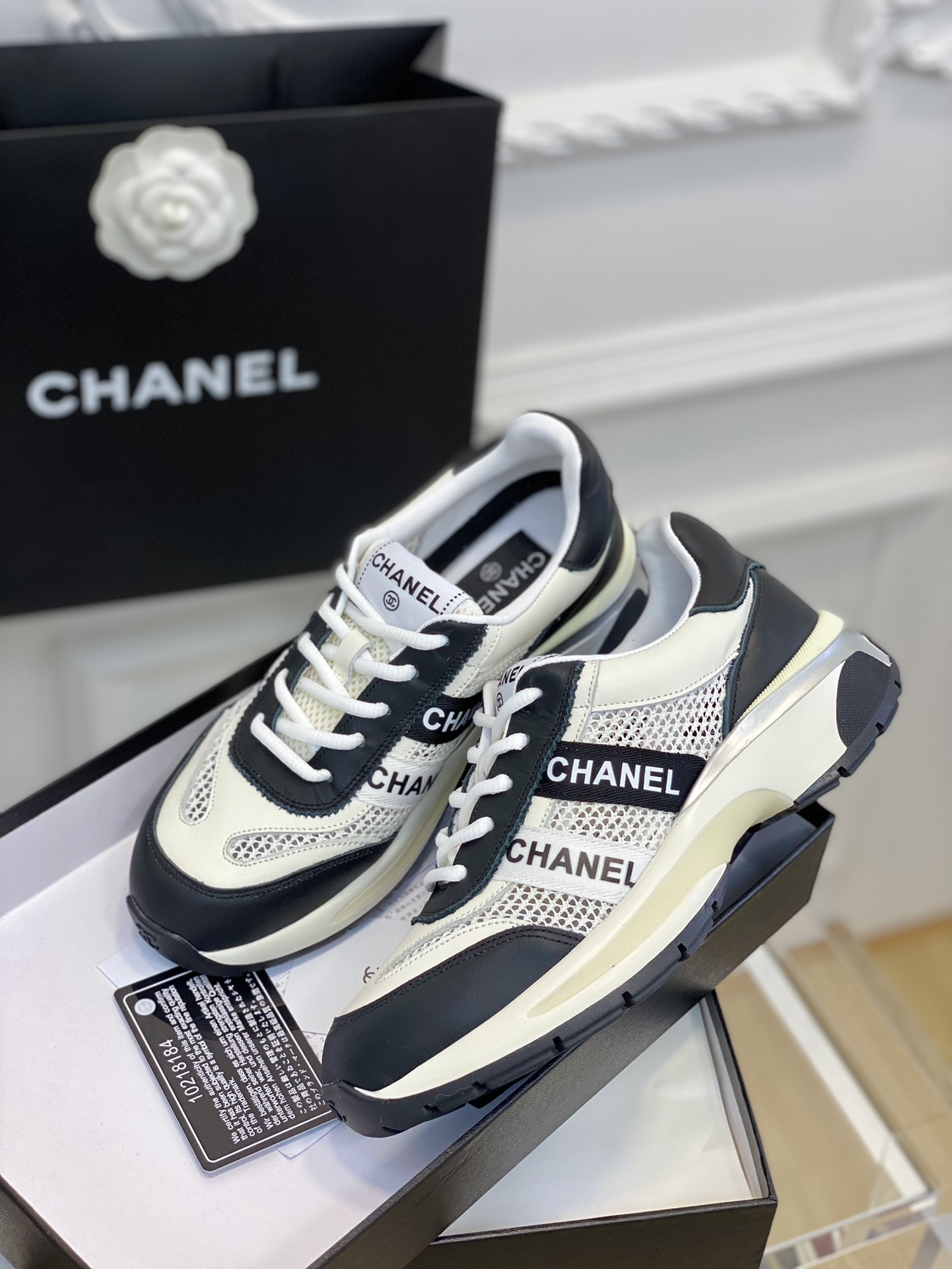 Chanel23新款重工运动鞋！重工