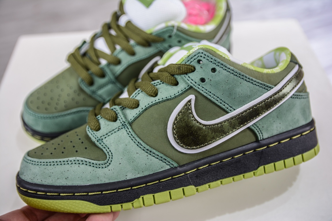 Concepts x Nike SB Dunk Low Green Lobster Green Lobster Collaboration BV1310-337