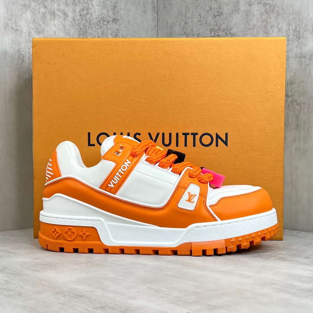Louis Vuitton 新款上架 灭世版 (区别市场一切先行错误版本) LV Louis Vuitton 23S走秀款Trainer 胖丁面包滑板鞋 可折叠抽拉式飞机盒 独家开模暗花老花串珠 男款39-45包装退换扣15元