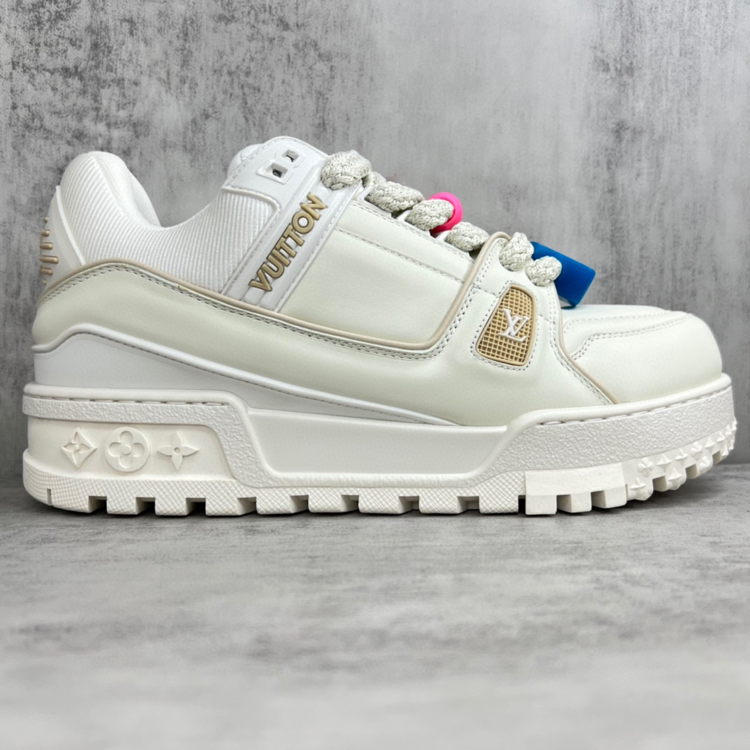 Louis Vuitton 新款上架 灭世版 (区别市场一切先行错误版本) LV Louis Vuitton 23S走秀款Trainer 胖丁面包滑板鞋 可折叠抽拉式飞机盒 独家开模暗花老花串珠 男款39-45包装退换扣15元