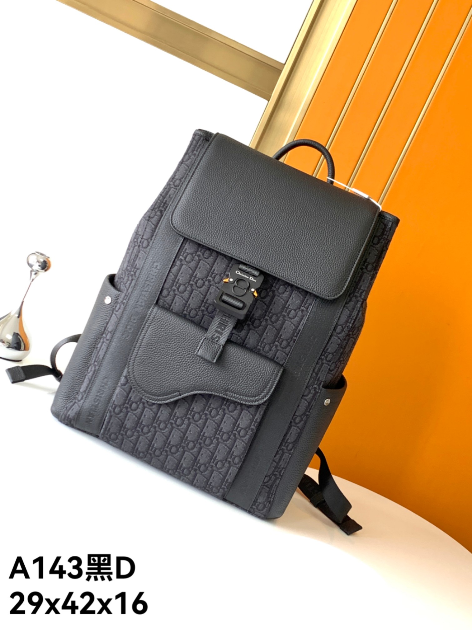Givenchy 型号：A143#黑D提花 货 休闲 双肩背包 高端 有品味 专用高端防水布配头层牛皮