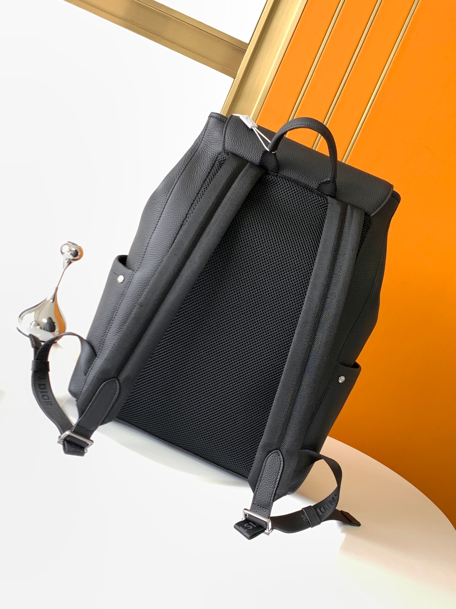 Montblanc 双肩背包 型号：A143#全头层牛皮 货 休闲 双肩背包 高端 有品味