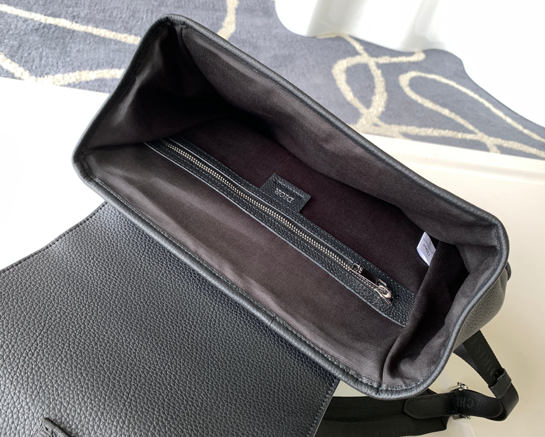 Montblanc 双肩背包 型号：A143#全头层牛皮 货 休闲 双肩背包 高端 有品味