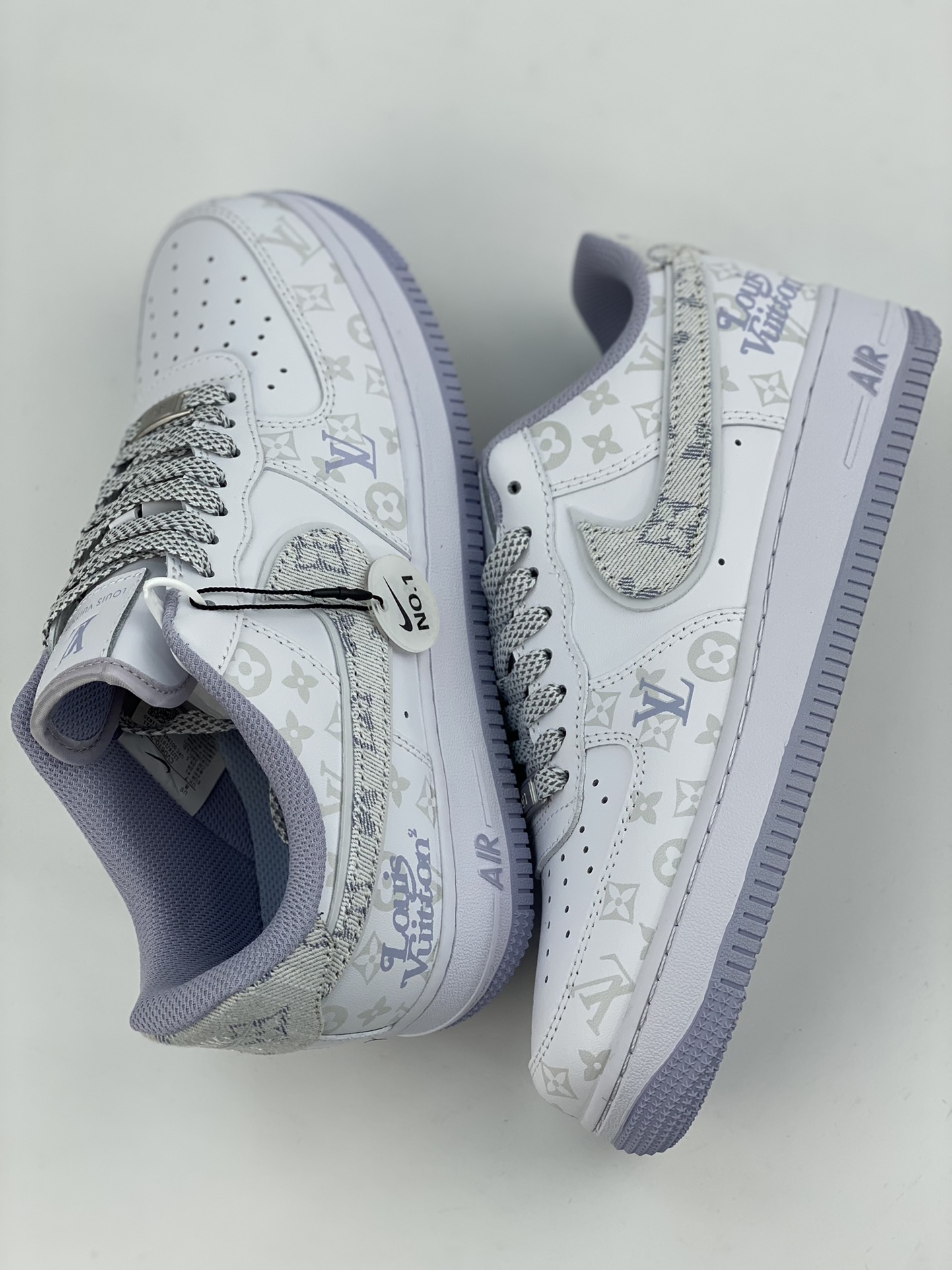 260 Nike Air Force 1 Low 07 LV联名 CV0670-200