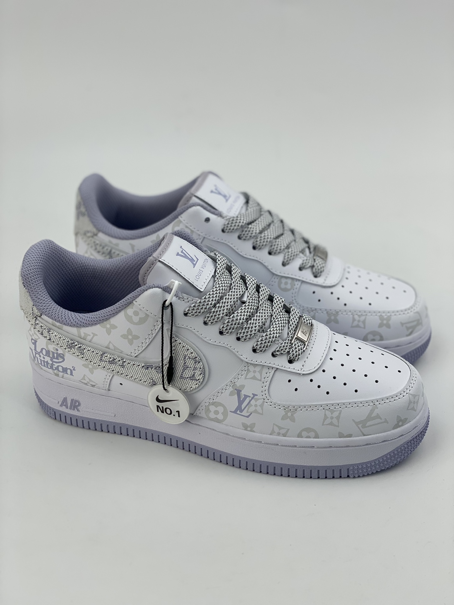 260 Nike Air Force 1 Low 07 LV联名 CV0670-200