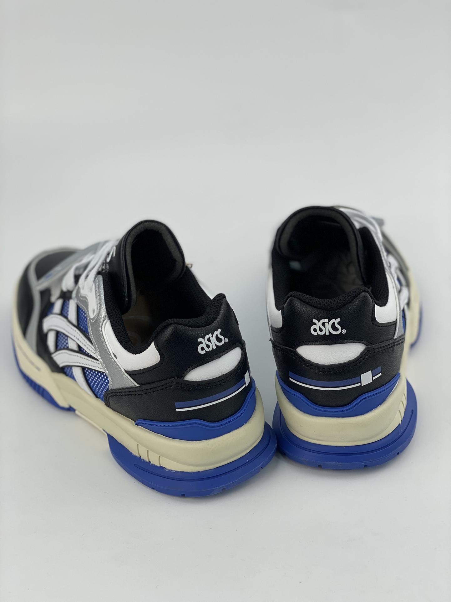 Asics Gel Spotlyte low V2 trend wear-resistant low-top retro basketball shoes 1203A258-102