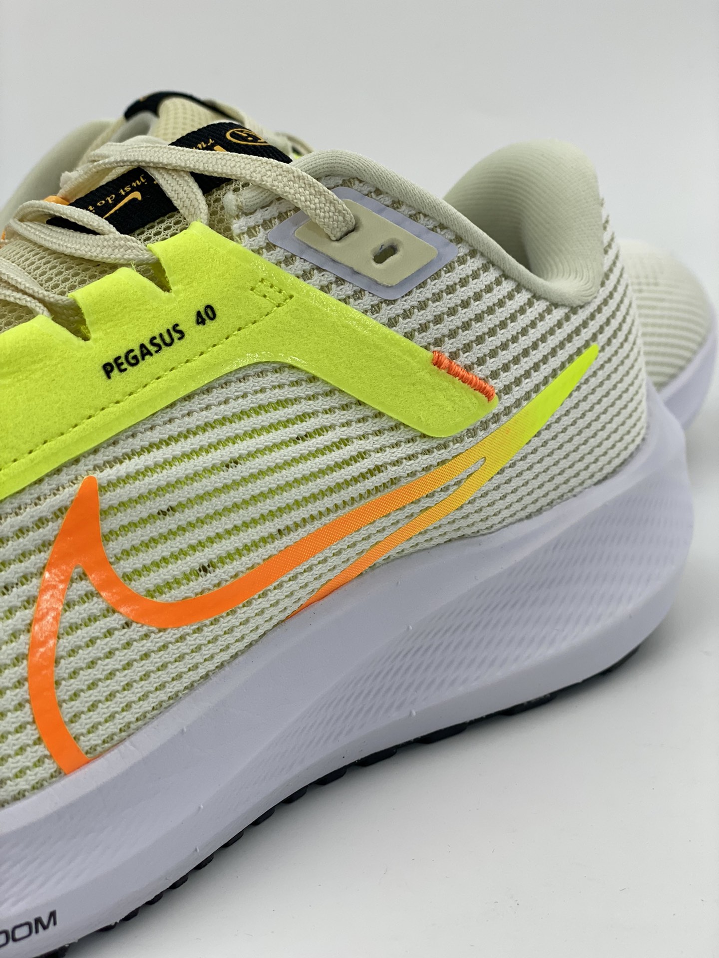 180 Air Zoom Pegasus 40飞马系列 外贸专供订单 DV3853-101