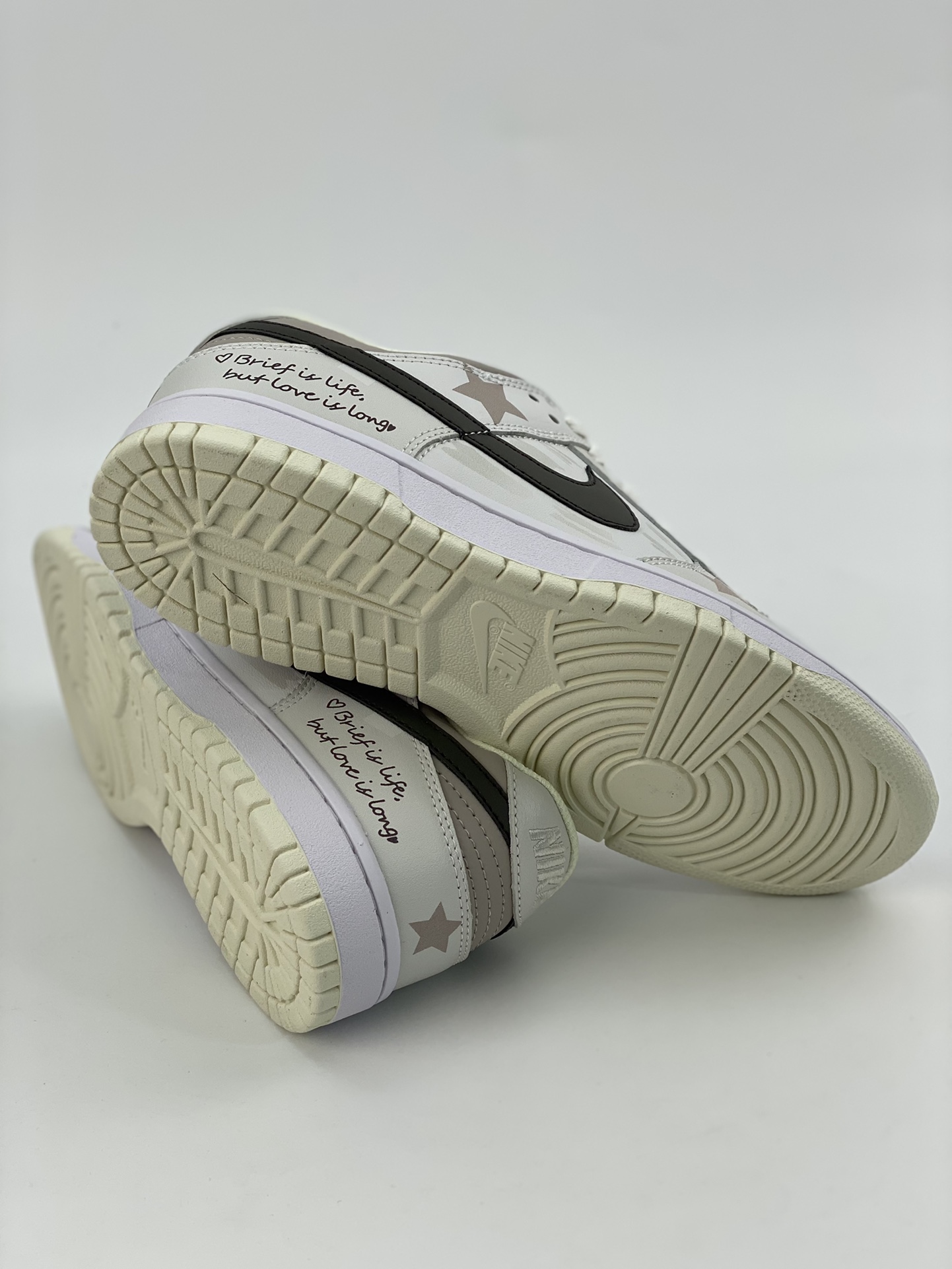 210 Nike Dunk Low 米白星星 DD8052-116
