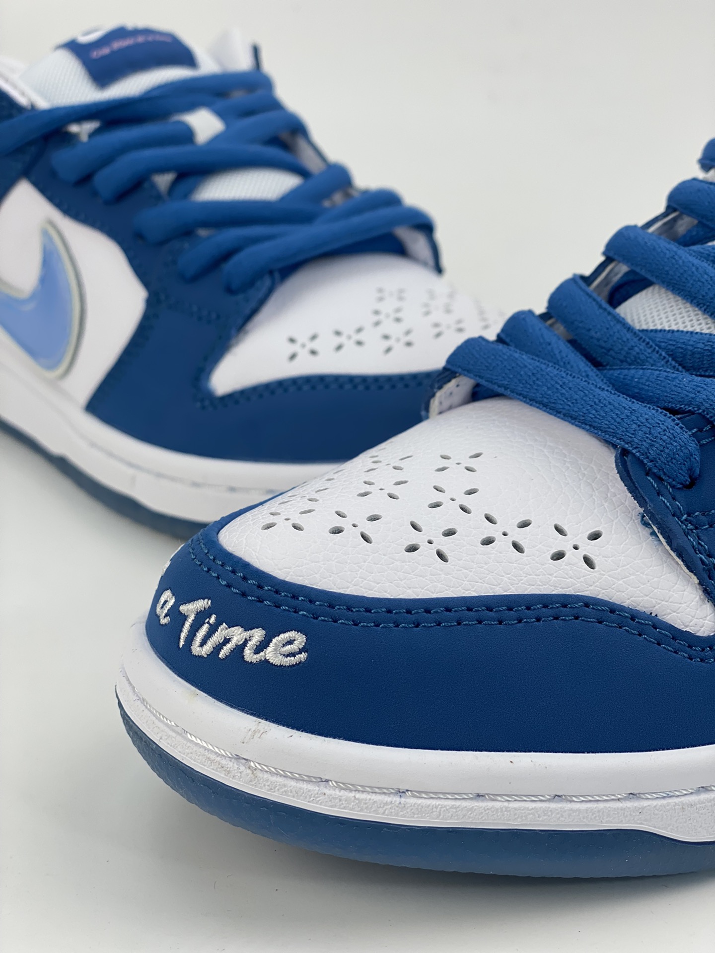 210 Born Raised Nike SB Dunk Low Release Date 街头联名 FN7819-400