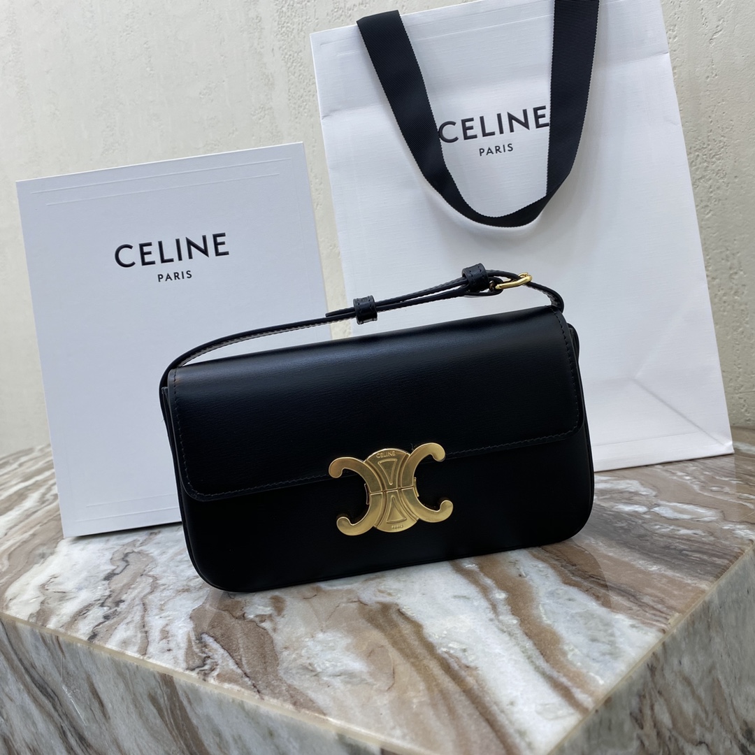 Original leather 🔥Arch de Triomphe underarm bag is elegant, gentle and elegant ~ The rectangular outline is full of retro feel 💛 Whatever you wear with this bag, it has a high-end style ~ Full steel metal texture lock buckle inner flat pocket adjustable leather shoulder Model 194143 Size 20x10x4cm