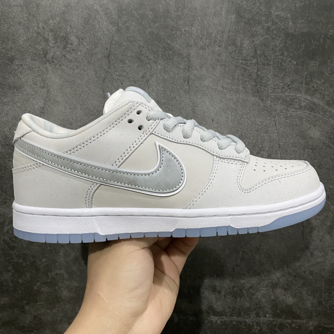 Top纯原 Concepts x NK SB Dunk Low \”White Lobster\” 白龙虾 FD8776-100n独家原厂航空铝磨具打磨大底 鞋头坡度极致还原 原盒原配 圈内天花板工艺 原厂冲刀 超高清洁度 全鞋零毛边皮料切割 全套原楦原模倾力打造完美版型 采用原厂百宏鞋带以及原厂百宏织唛舌标 内标可供原厂几率过验 原厂中底布黄色点胶 原厂中底布拉帮走线遵循公司‼️SIZE：36 36.5 37.5 38 38.5 39 40 40.5 41 42 42.5 43 44 44.5 45 46 47.5-莆田鞋批发中心