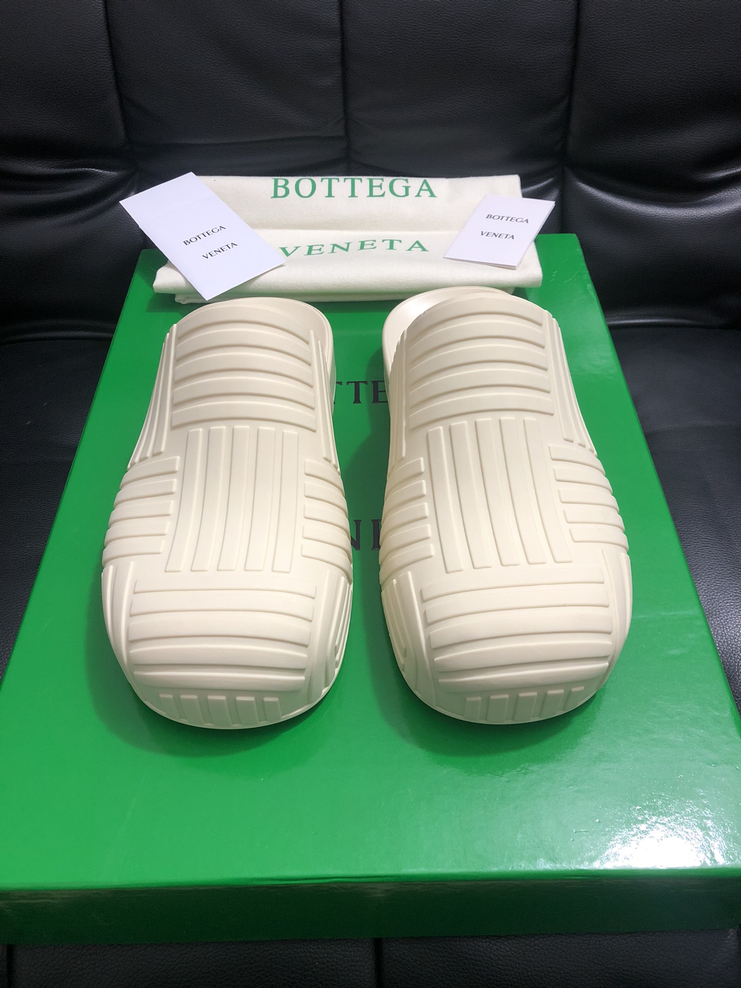 [Bottega Veneta Women